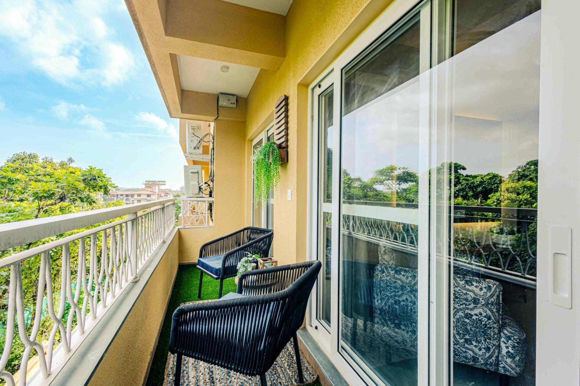 Alaya Stays 1 Bhk With Balcony & Pool - Veera Marina Candolim Extérieur photo