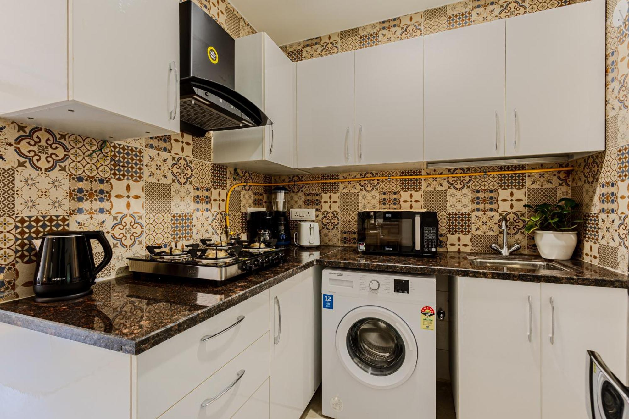 Alaya Stays 1 Bhk With Balcony & Pool - Veera Marina Candolim Extérieur photo