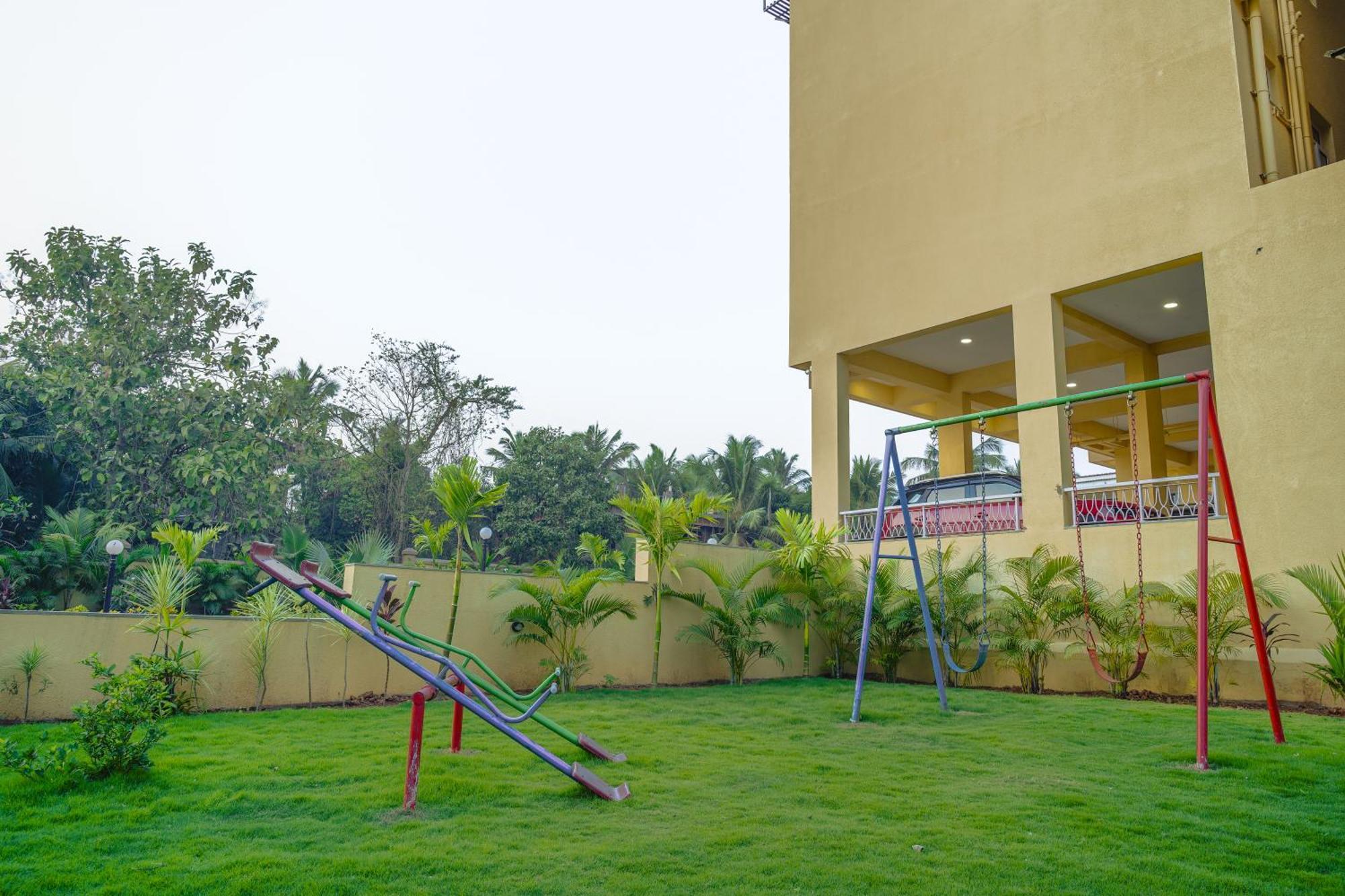 Alaya Stays 1 Bhk With Balcony & Pool - Veera Marina Candolim Extérieur photo