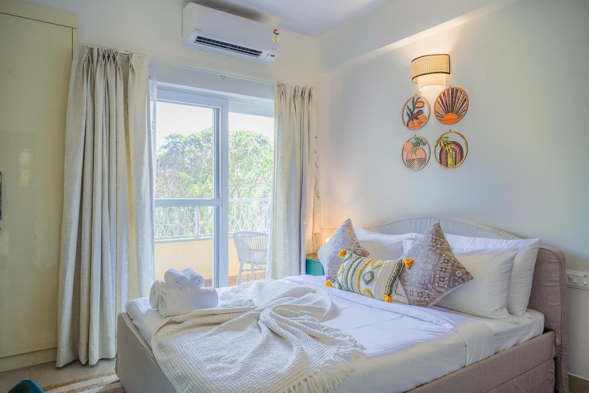 Alaya Stays 1 Bhk With Balcony & Pool - Veera Marina Candolim Extérieur photo
