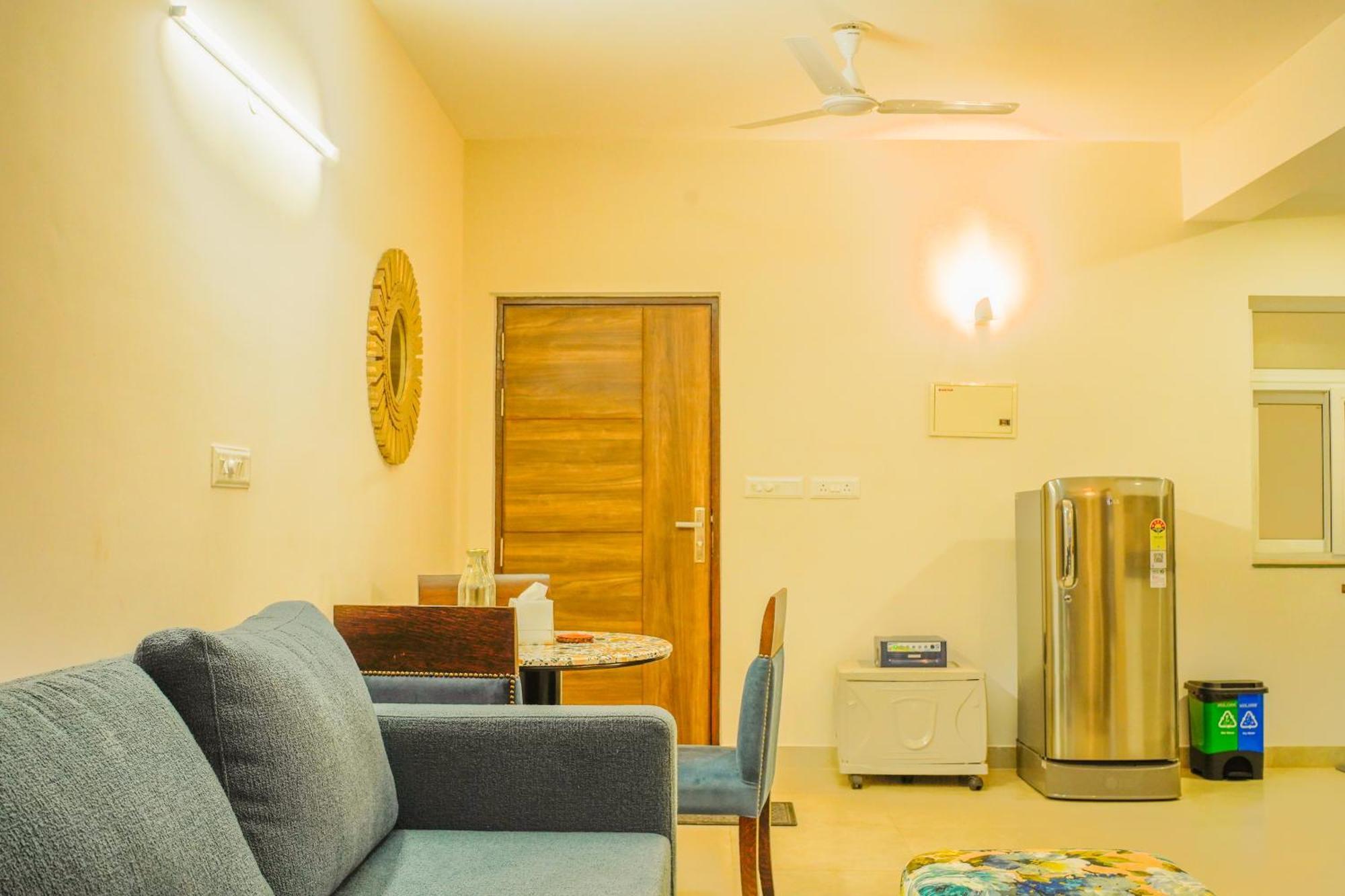 Alaya Stays 1 Bhk With Balcony & Pool - Veera Marina Candolim Extérieur photo
